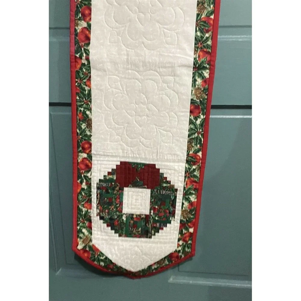 Quilted Table Runner Handmade Christmas Red Green Wreath Pattern